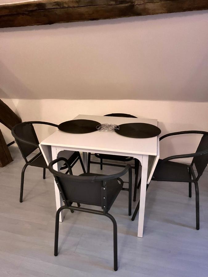 Chablis: Grand Studio En Plein Centre Ville Zewnętrze zdjęcie