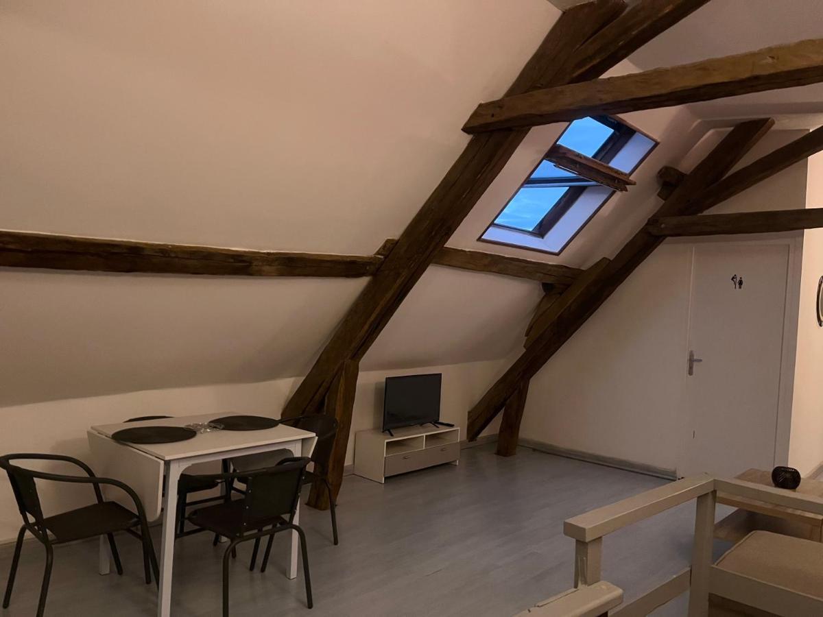 Chablis: Grand Studio En Plein Centre Ville Zewnętrze zdjęcie
